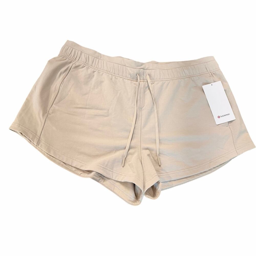 Lululemon Inner Glow High-Rise Short 3” Size 20 Beige/Tan - NWT